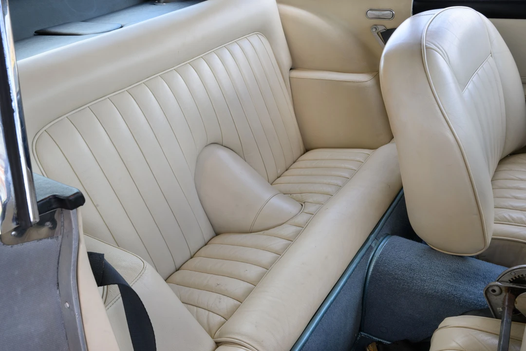 1961 Aston Martin DB4 Vantage - Image 19 of 31