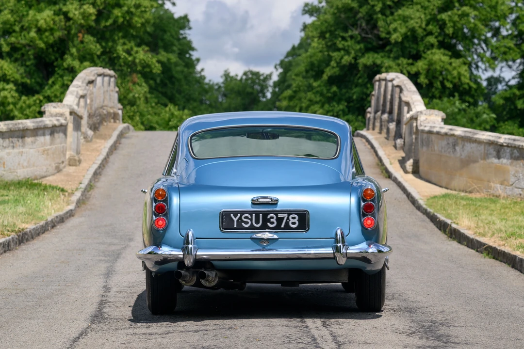 1961 Aston Martin DB4 Vantage - Image 9 of 31