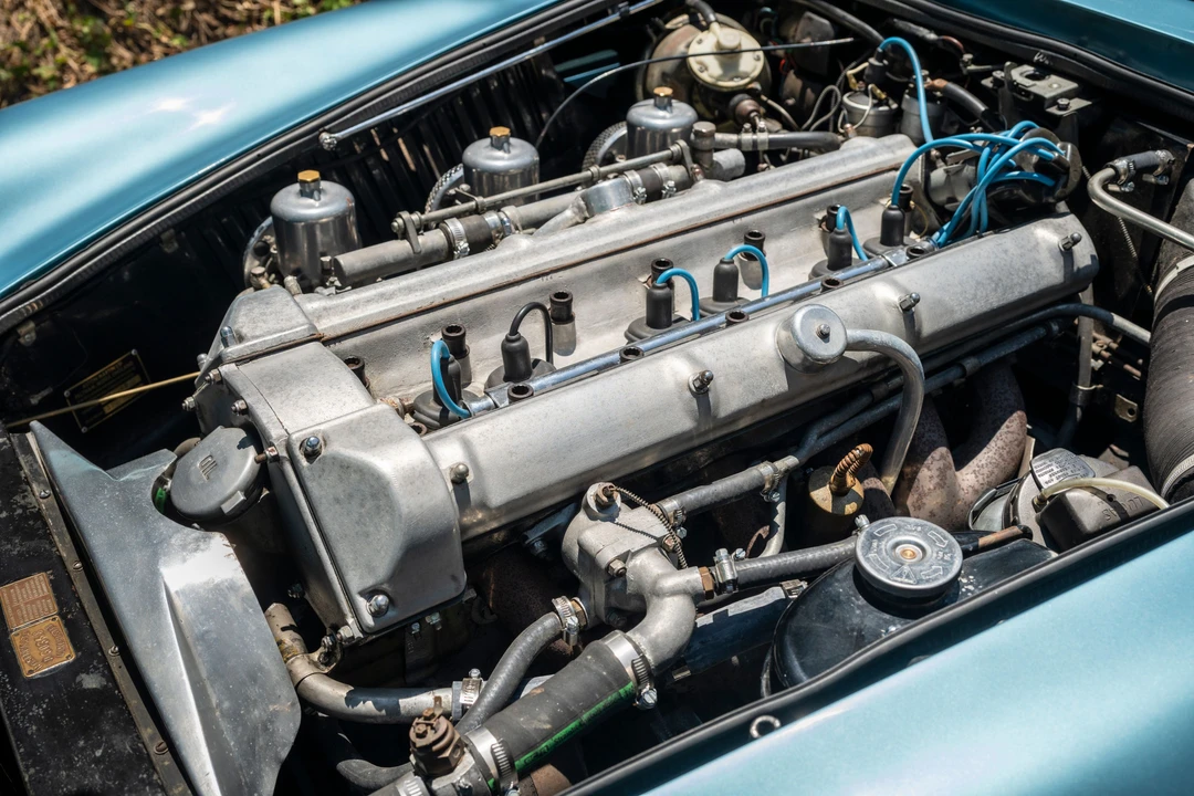 1961 Aston Martin DB4 Vantage - Image 6 of 31