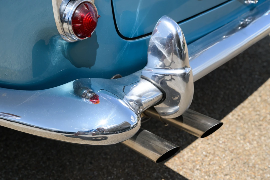 1961 Aston Martin DB4 Vantage - Image 24 of 31