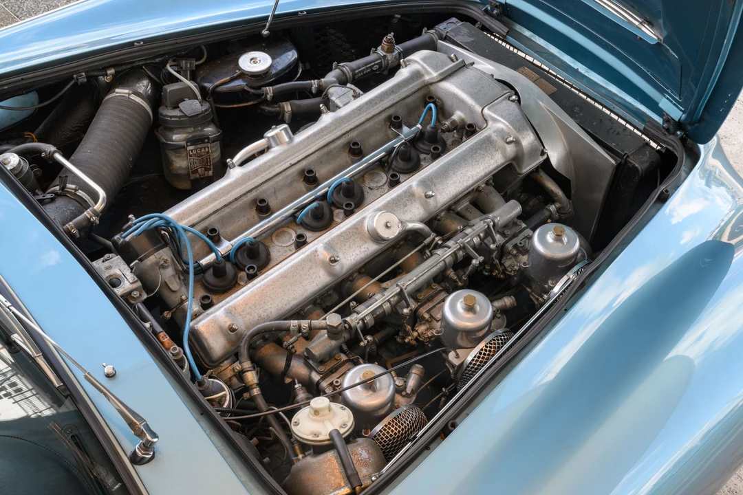 1961 Aston Martin DB4 Vantage - Image 21 of 31