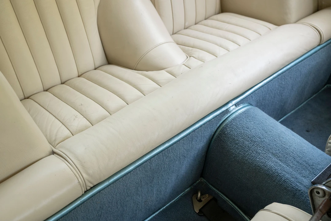 1961 Aston Martin DB4 Vantage - Image 17 of 31