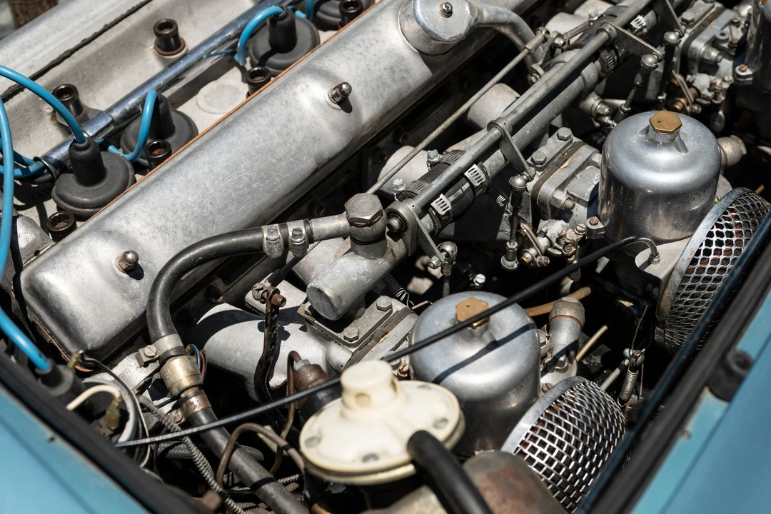 1961 Aston Martin DB4 Vantage - Image 15 of 31