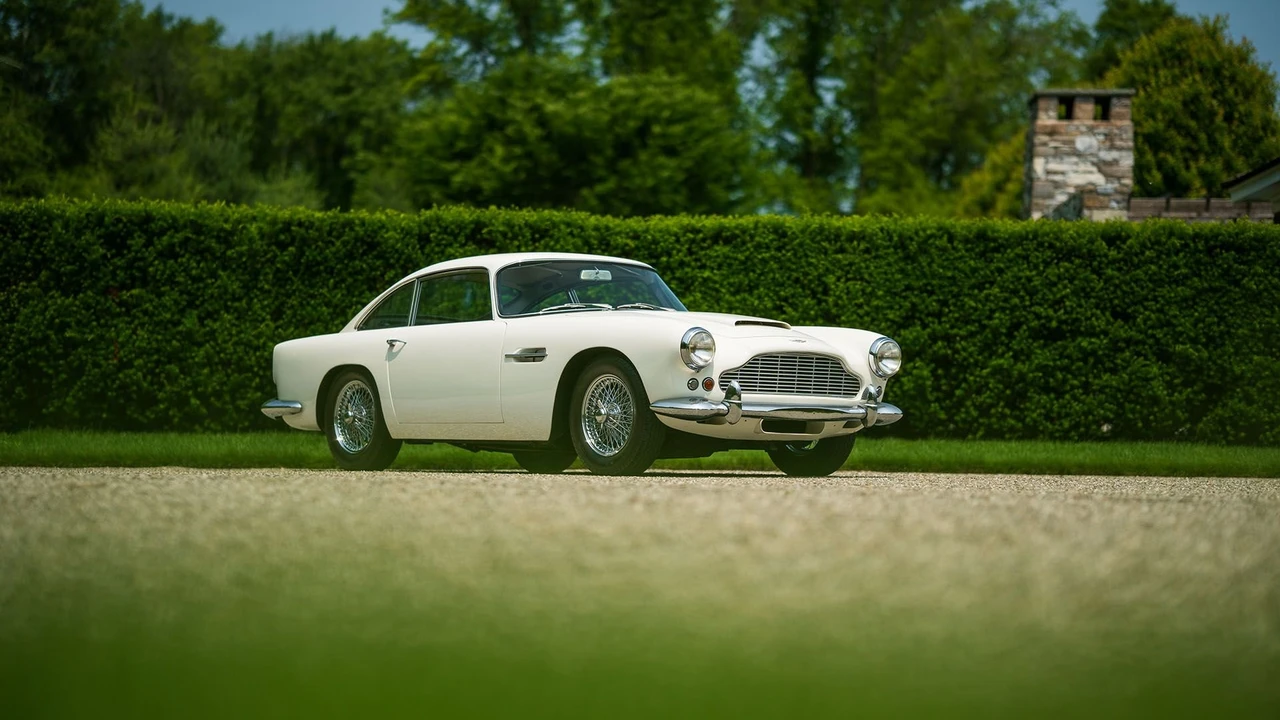 1961 Aston Martin DB4 - Image 9 of 31