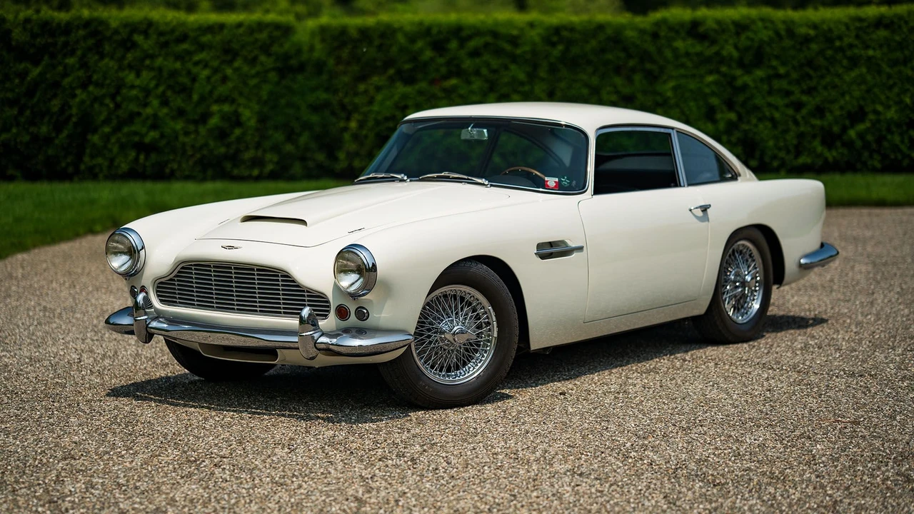 1961 Aston Martin DB4 - Image 5 of 31