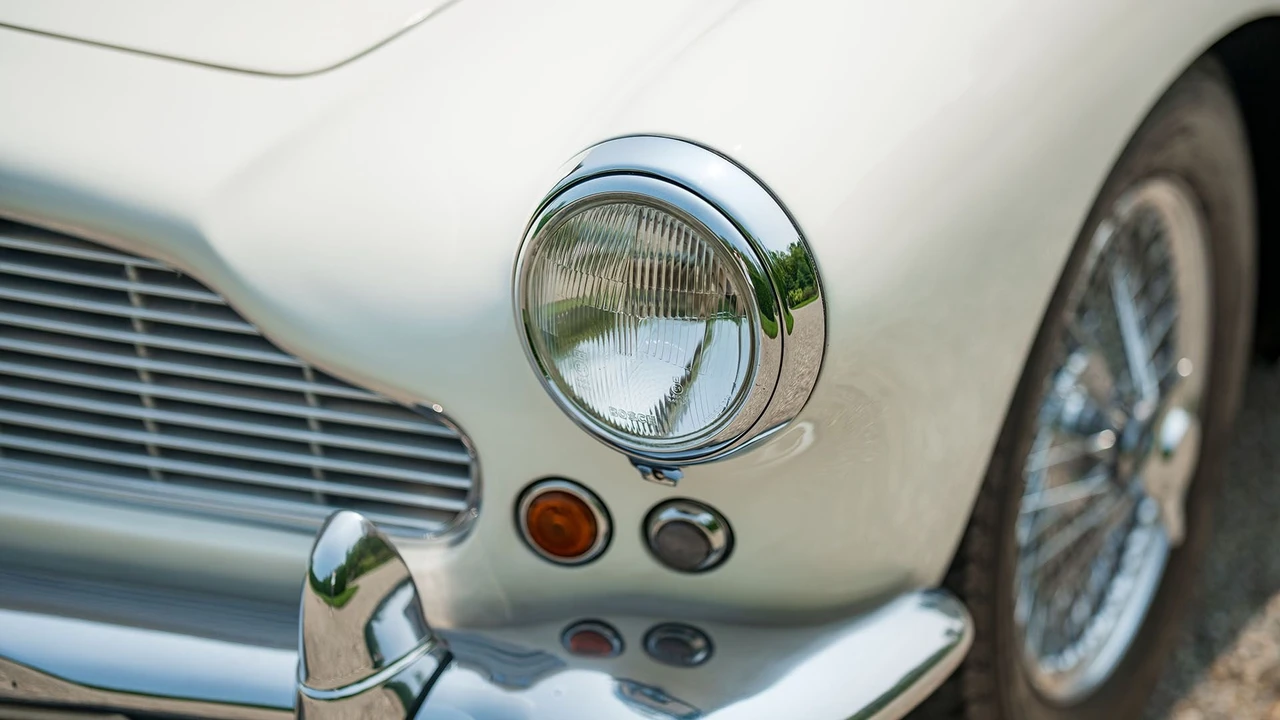 1961 Aston Martin DB4 - Image 22 of 31