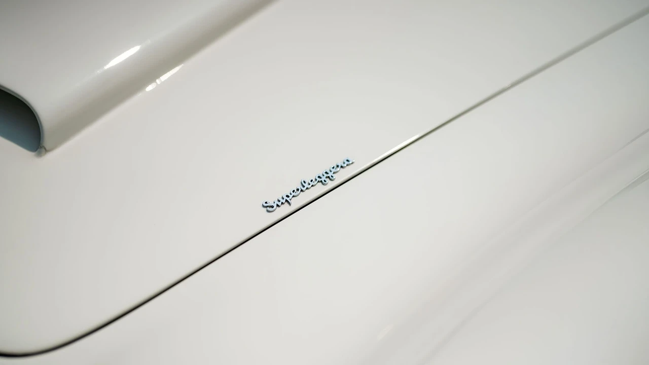 1961 Aston Martin DB4 - Image 24 of 31