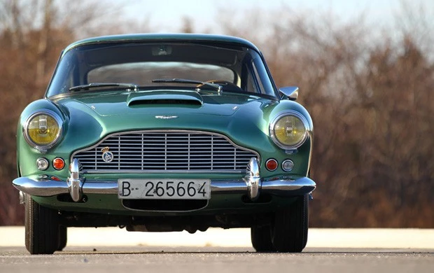 1961 Aston Martin DB4 - Image 2 of 11