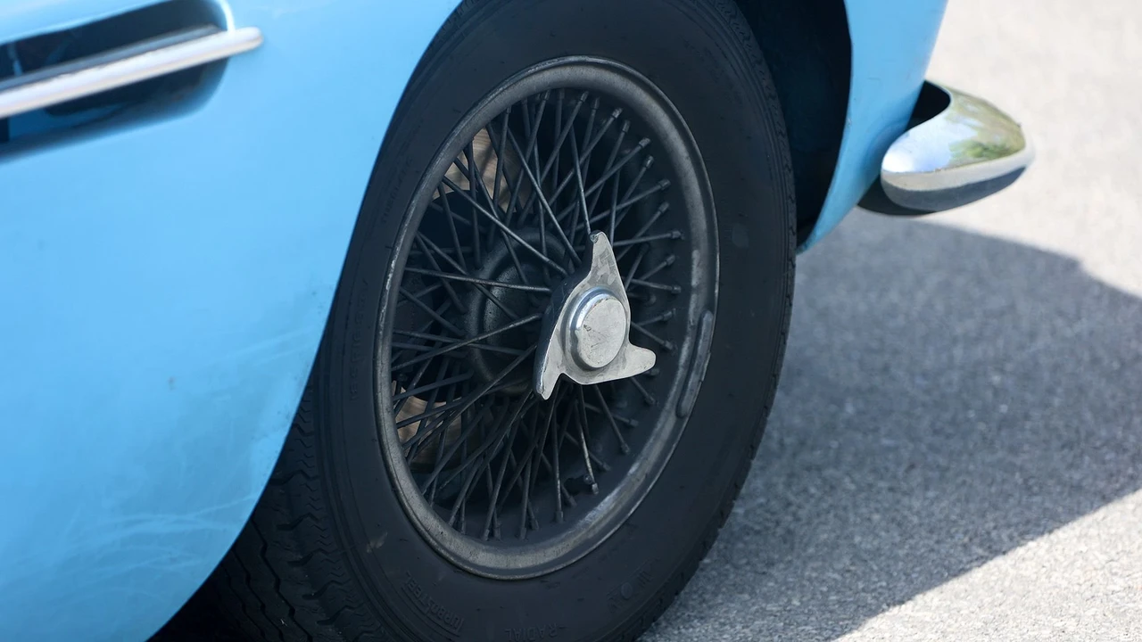 1961 Aston Martin DB4 - Image 14 of 31