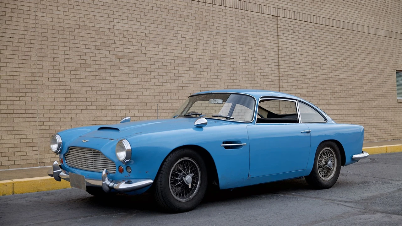 1961 Aston Martin DB4 - Image 6 of 31