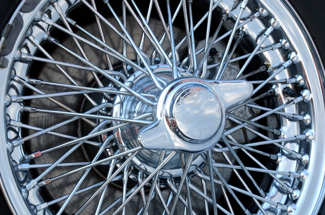 1961 Aston Martin DB4 - Image 5 of 22