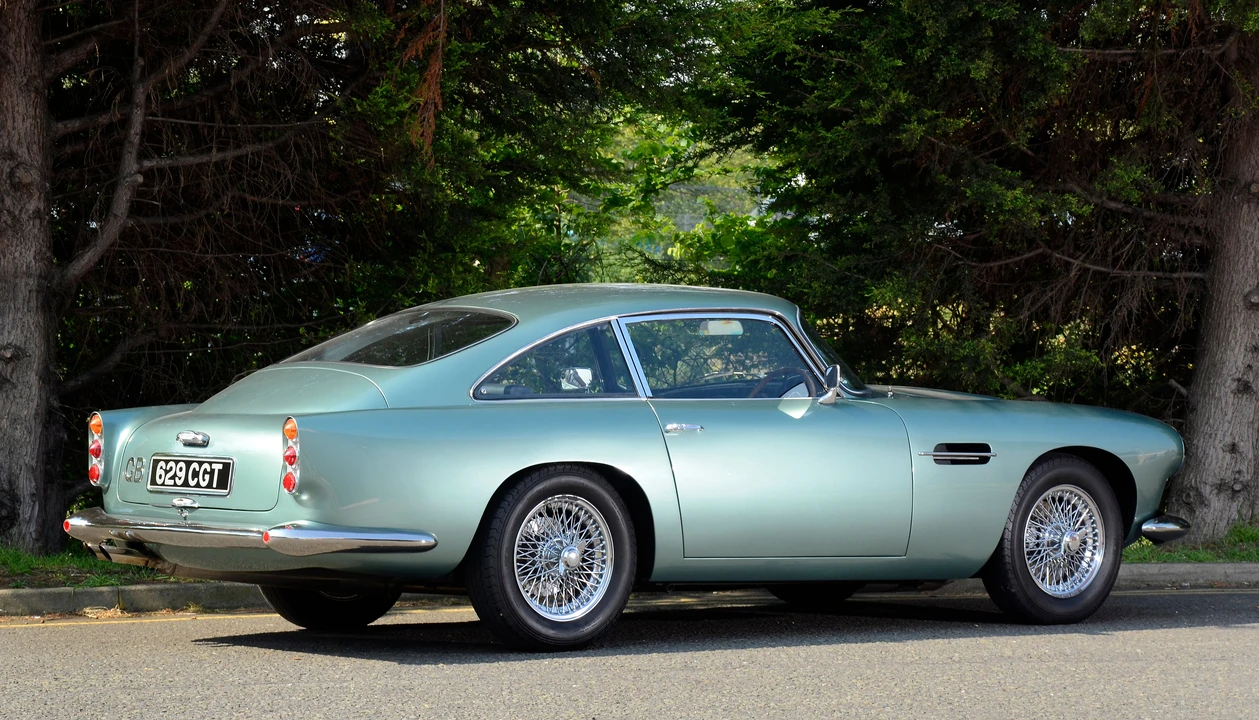 1961 Aston Martin DB4 - Image 18 of 22