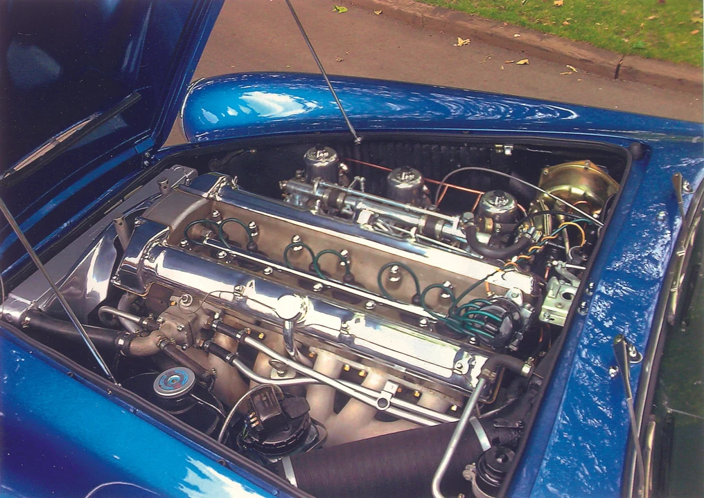 1961 Aston Martin DB4 - Image 2 of 3