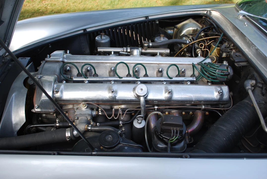 1961 Aston Martin DB4 - Image 4 of 6