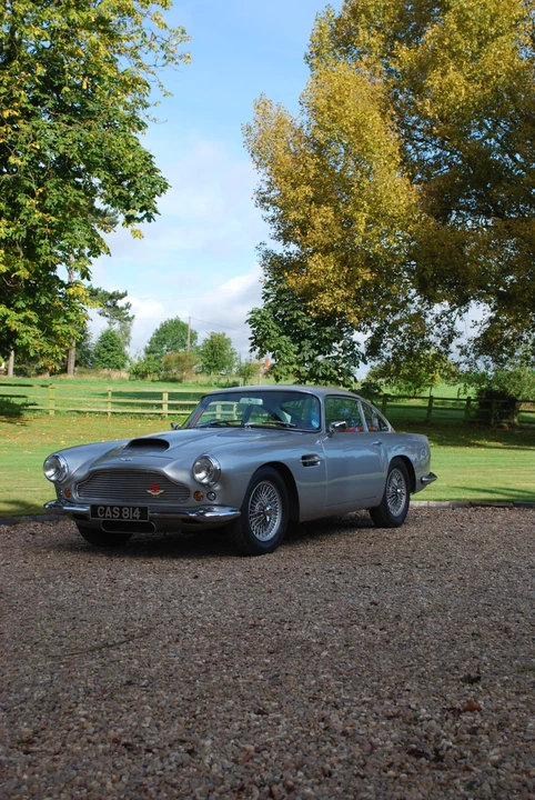 1961 Aston Martin DB4 - Image 6 of 6