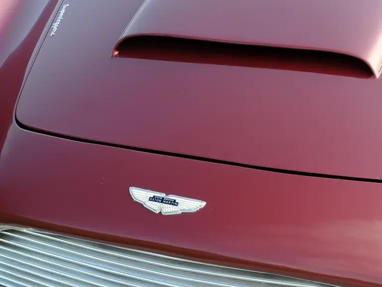 1961 Aston Martin DB4 Convertible - Image 9 of 15
