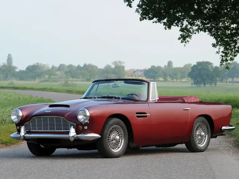 1961 Aston Martin DB4 Convertible - Image 2 of 15