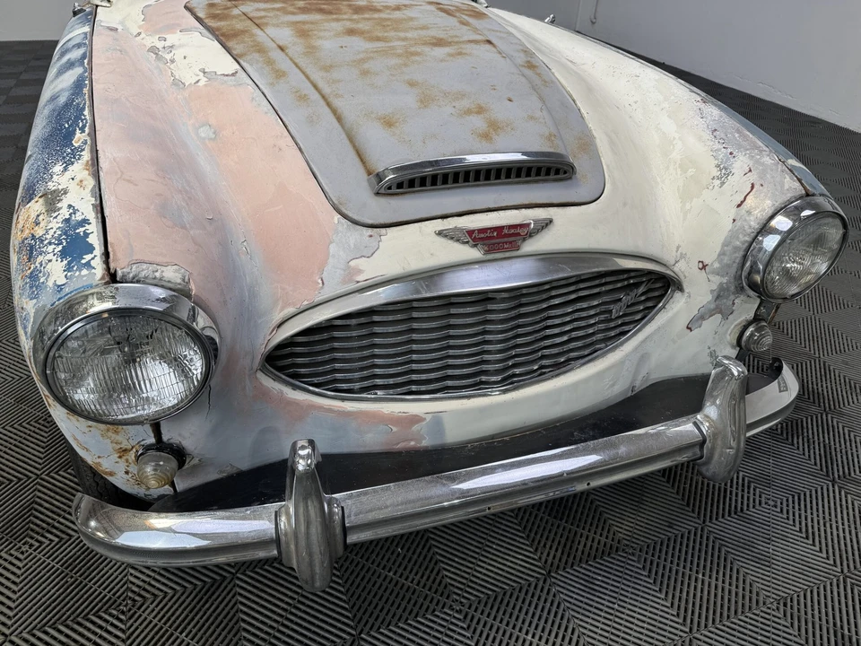 1961 Austin-Healey 3000 Mark I - Image 4 of 31