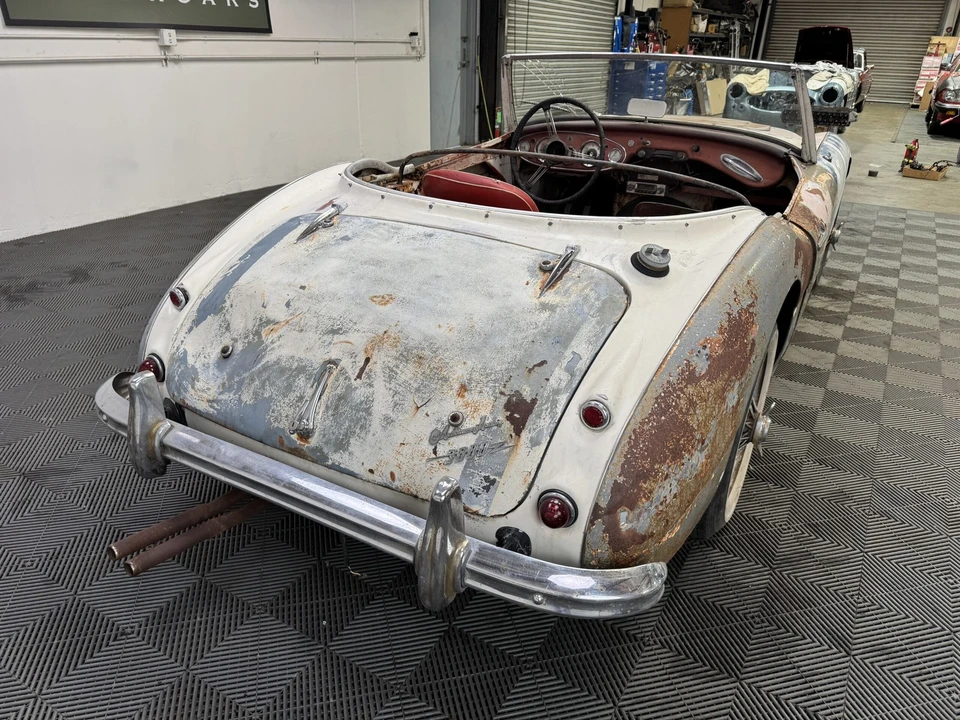 1961 Austin-Healey 3000 Mark I - Image 18 of 31