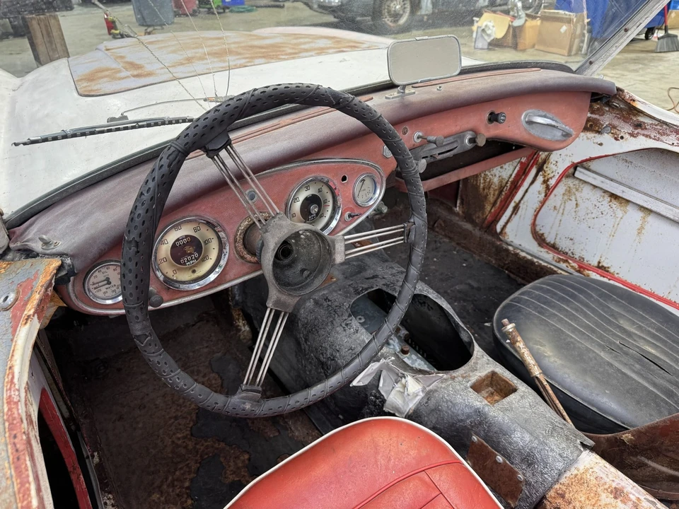 1961 Austin-Healey 3000 Mark I - Image 20 of 31