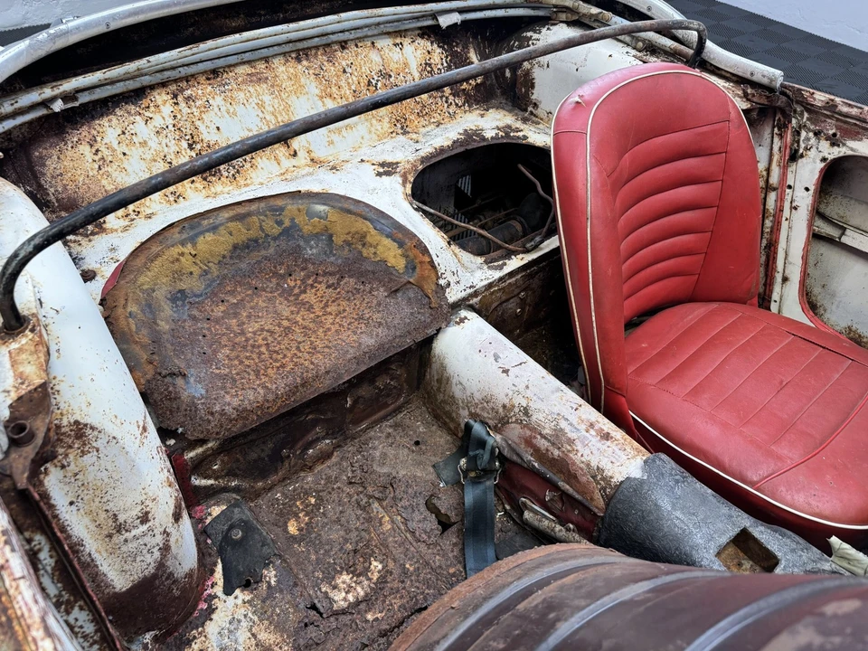 1961 Austin-Healey 3000 Mark I - Image 22 of 31