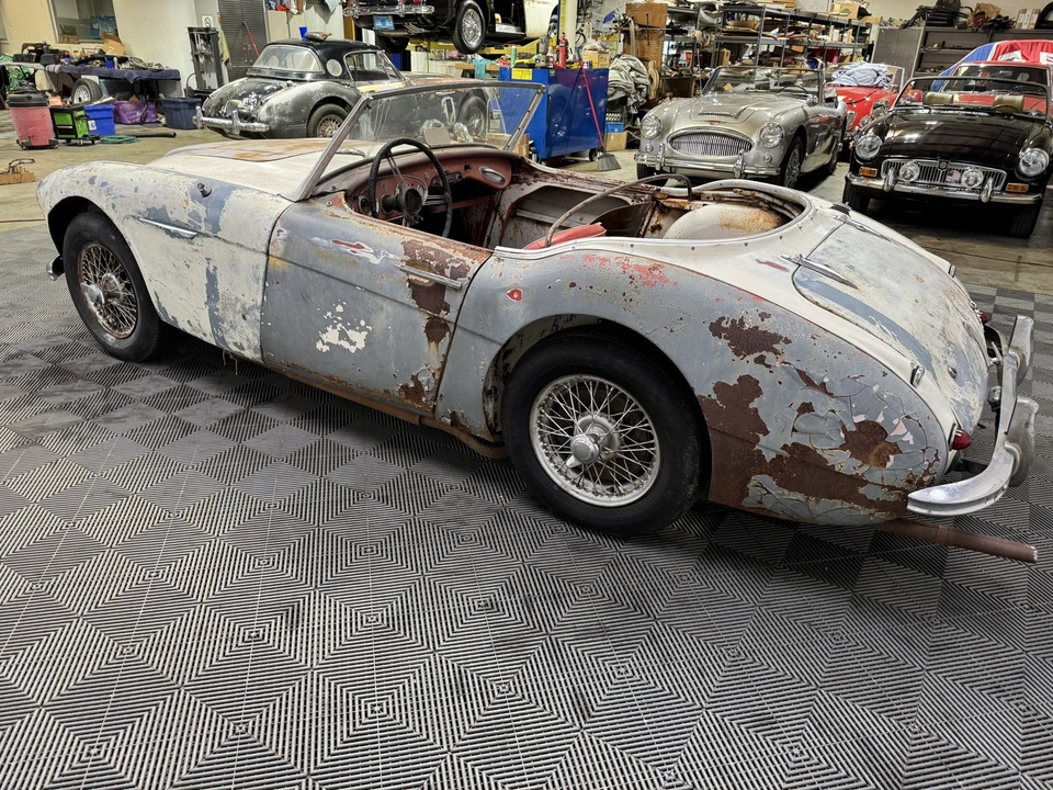 1961 Austin-Healey 3000 Mark I - Image 9 of 31