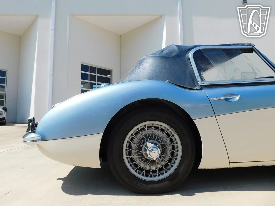 1961 Austin-Healey 3000 Mark I - Image 28 of 31