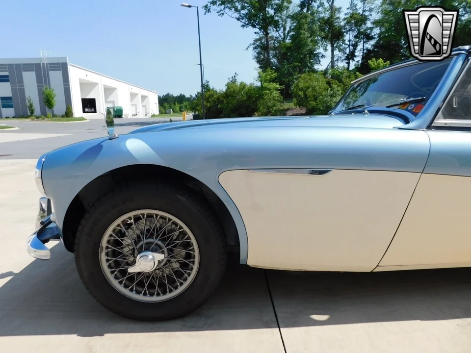 1961 Austin-Healey 3000 - Image 7 of 12