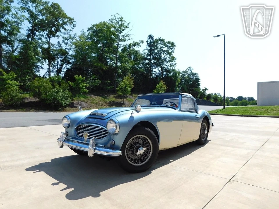 1961 Austin-Healey 3000 - Image 3 of 12