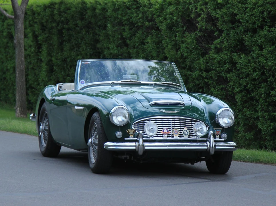 1961 Austin-Healey 3000 - Image 2 of 31