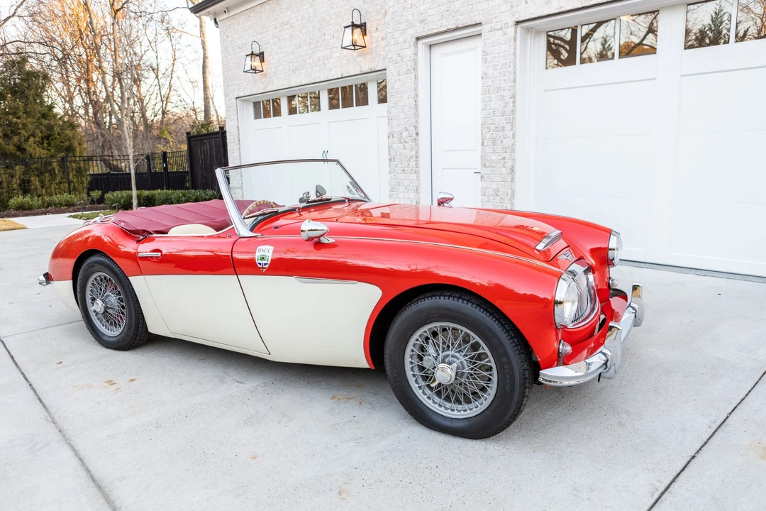 1961 Austin-Healey 3000 Mark II - Image 5 of 31