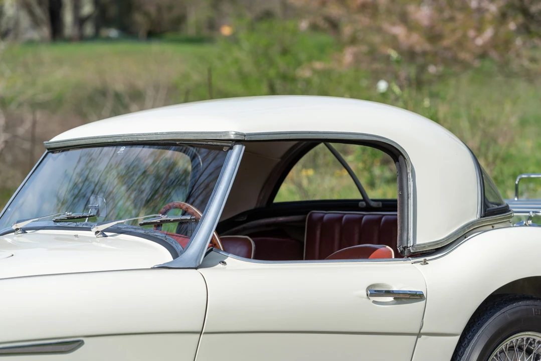 1961 Austin-Healey 3000 Mark I - Image 15 of 31