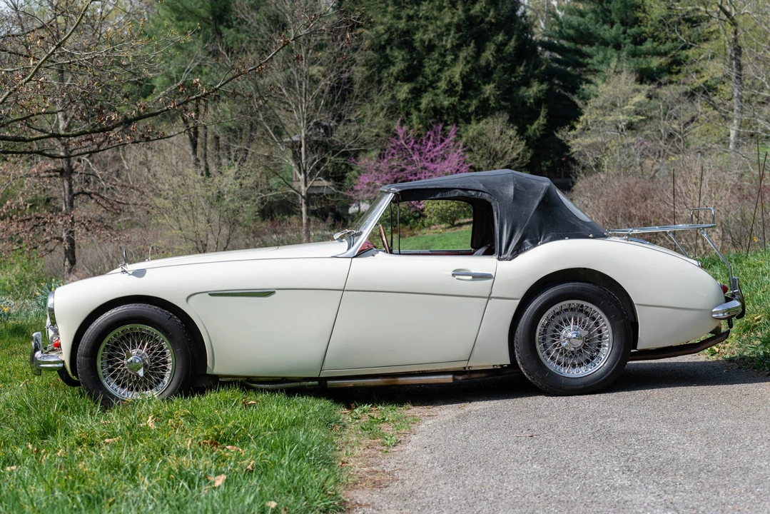 1961 Austin-Healey 3000 Mark I - Image 9 of 31