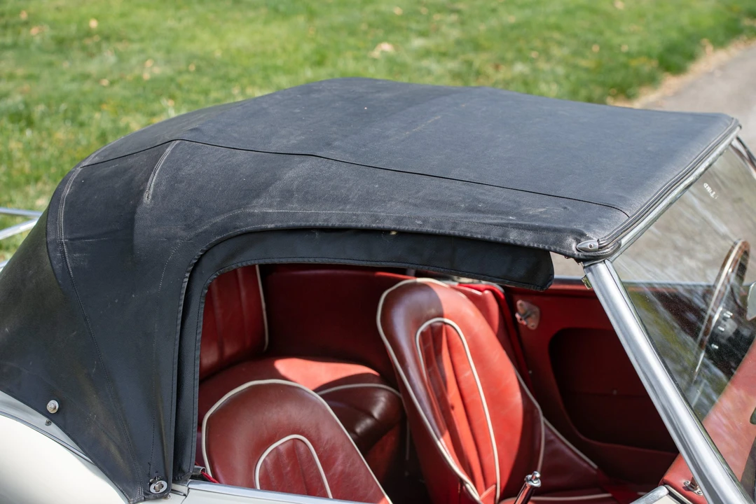 1961 Austin-Healey 3000 Mark I - Image 23 of 31