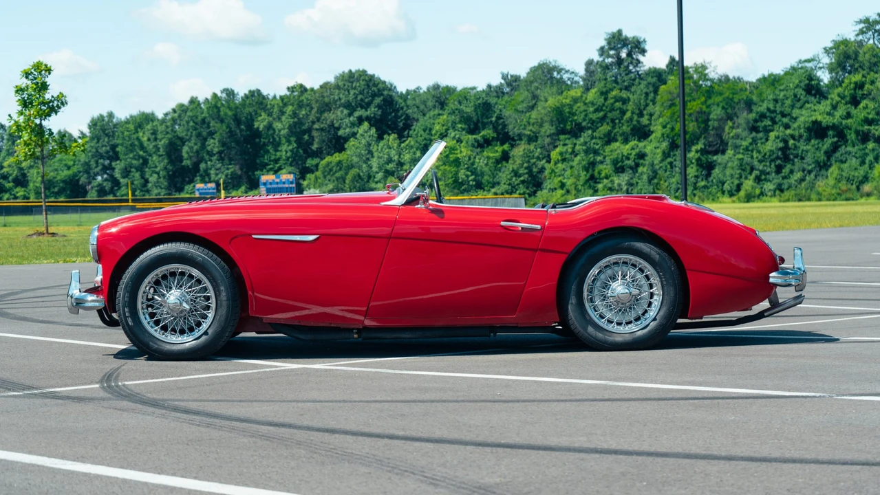 1961 Austin-Healey 3000 Mark I - Image 4 of 31