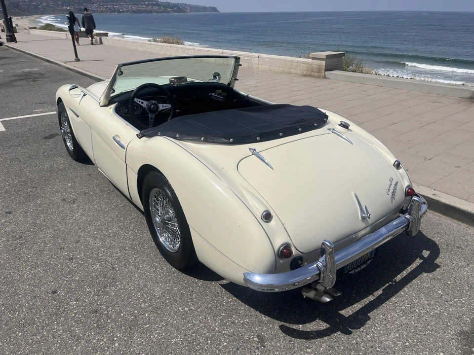 1961 Austin-Healey 3000 Mark I - Image 27 of 31