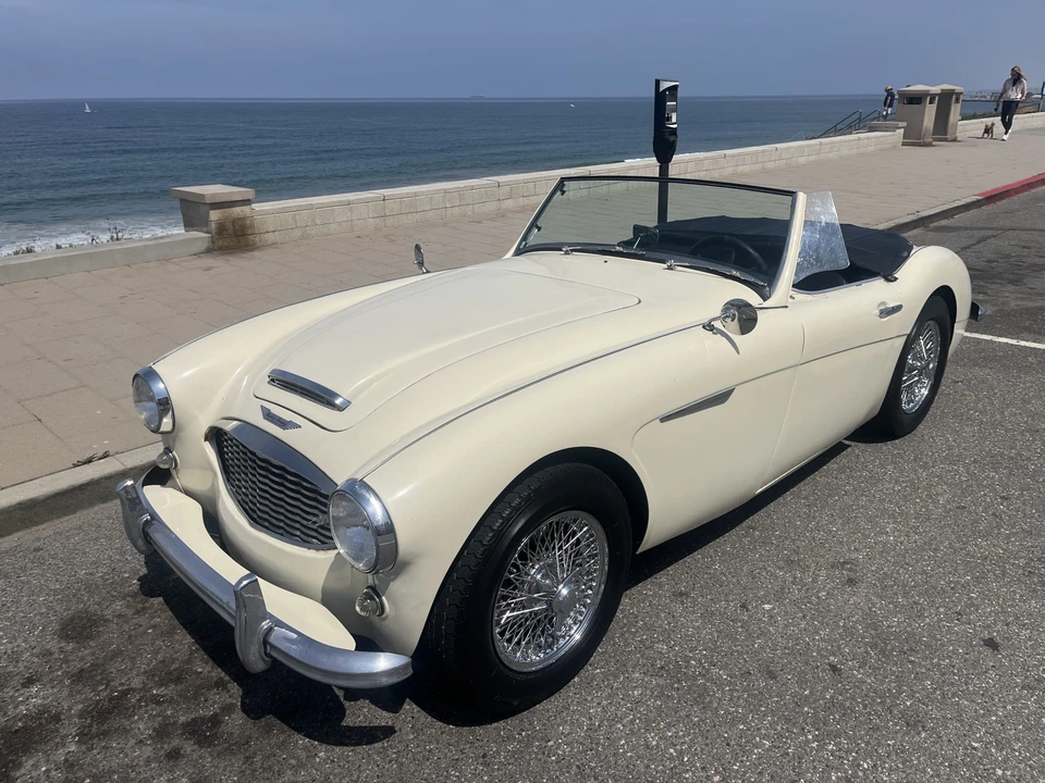 1961 Austin-Healey 3000 Mark I - Image 2 of 31