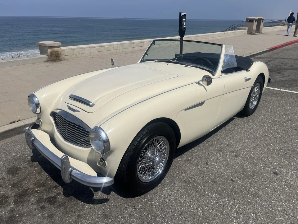 1961 Austin-Healey 3000 Mark I - Image 5 of 31