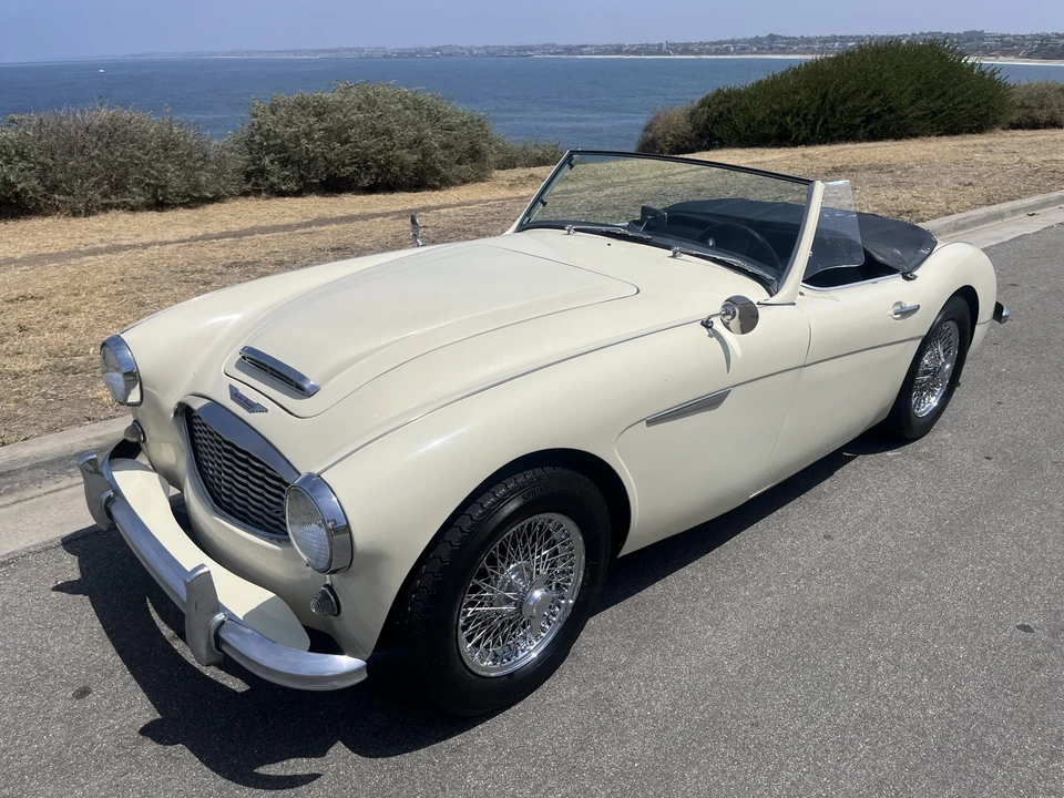 1961 Austin-Healey 3000 Mark I - Image 7 of 31