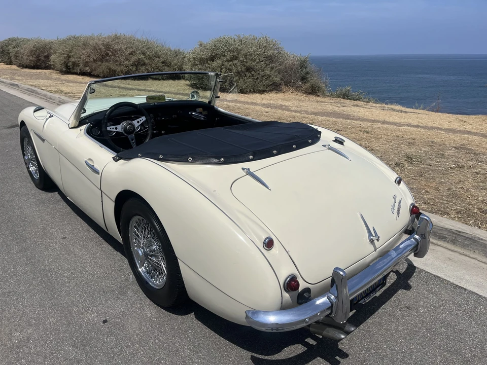 1961 Austin-Healey 3000 Mark I - Image 29 of 31