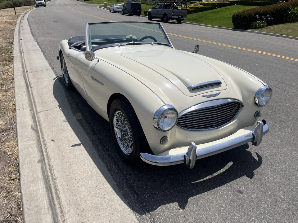 1961 Austin-Healey 3000 Mark I - Image 16 of 31