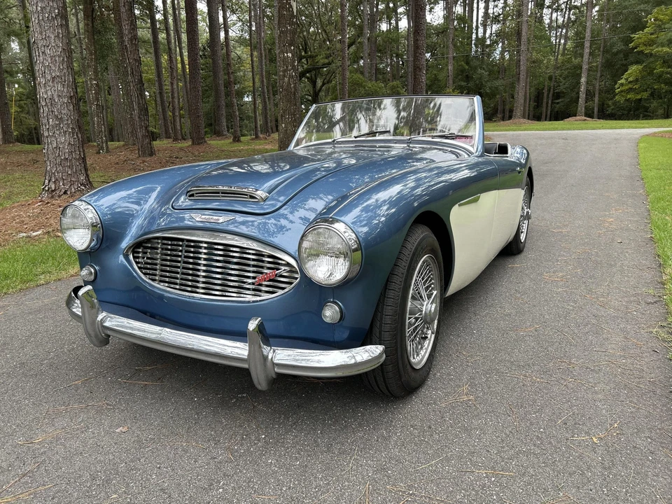 1961 Austin-Healey 3000 Mark I - Image 2 of 31