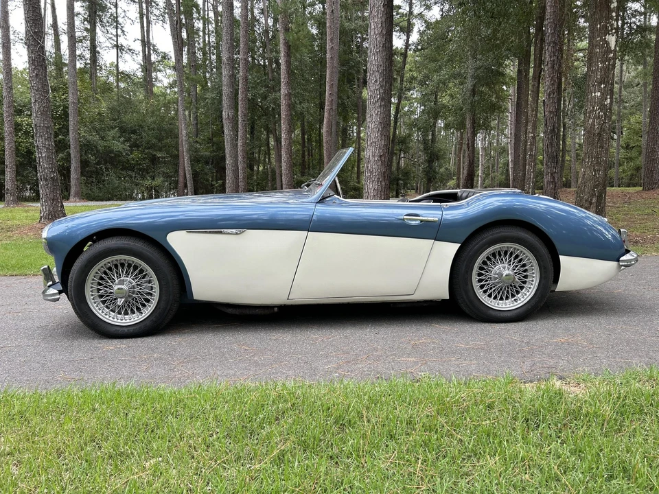 1961 Austin-Healey 3000 Mark I - Image 4 of 31