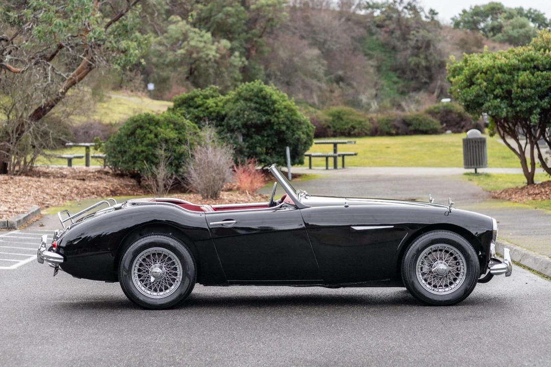1961 Austin-Healey 3000 Mark I - Image 4 of 31