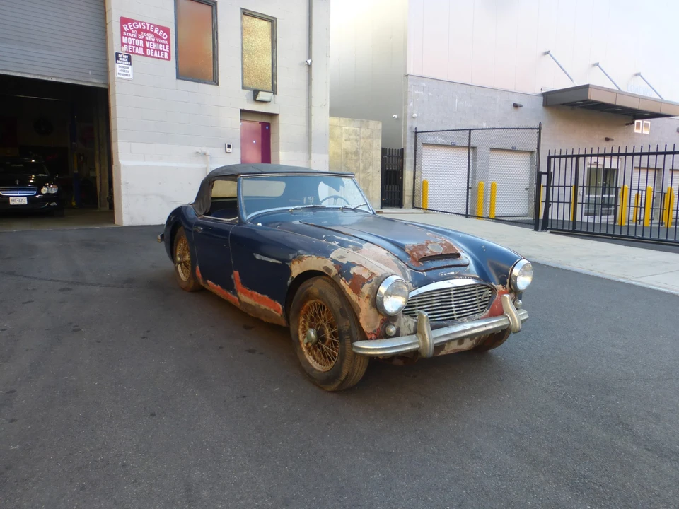 1961 Austin-Healey 3000 Mark I - Image 29 of 31