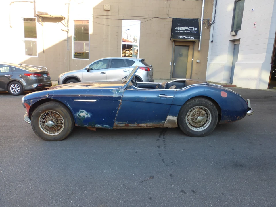 1961 Austin-Healey 3000 Mark I - Image 16 of 31