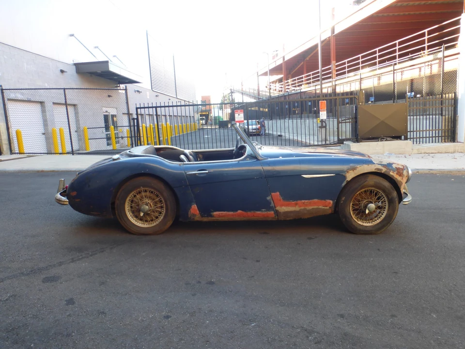 1961 Austin-Healey 3000 Mark I - Image 27 of 31