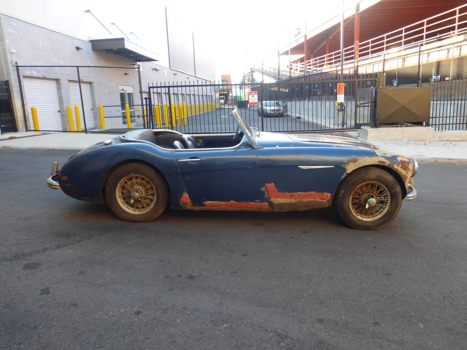 1961 Austin-Healey 3000 Mark I - Image 28 of 31