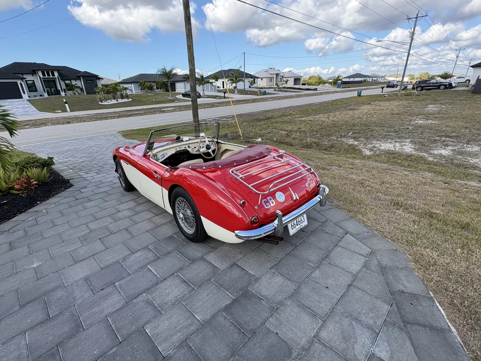 1961 Austin-Healey 3000 Mark II - Image 8 of 31