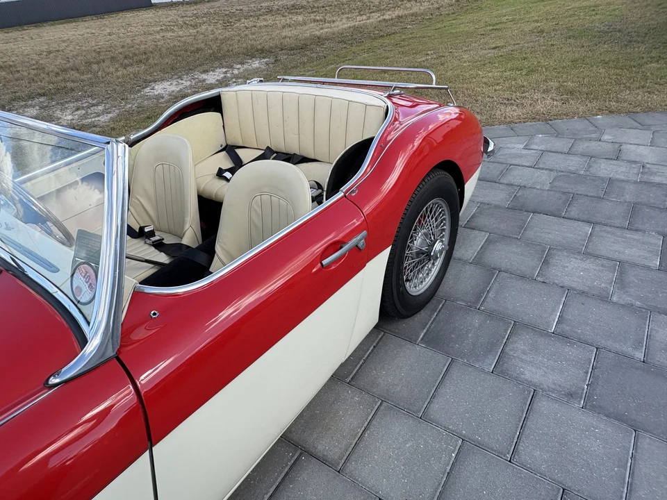 1961 Austin-Healey 3000 Mark II - Image 17 of 31